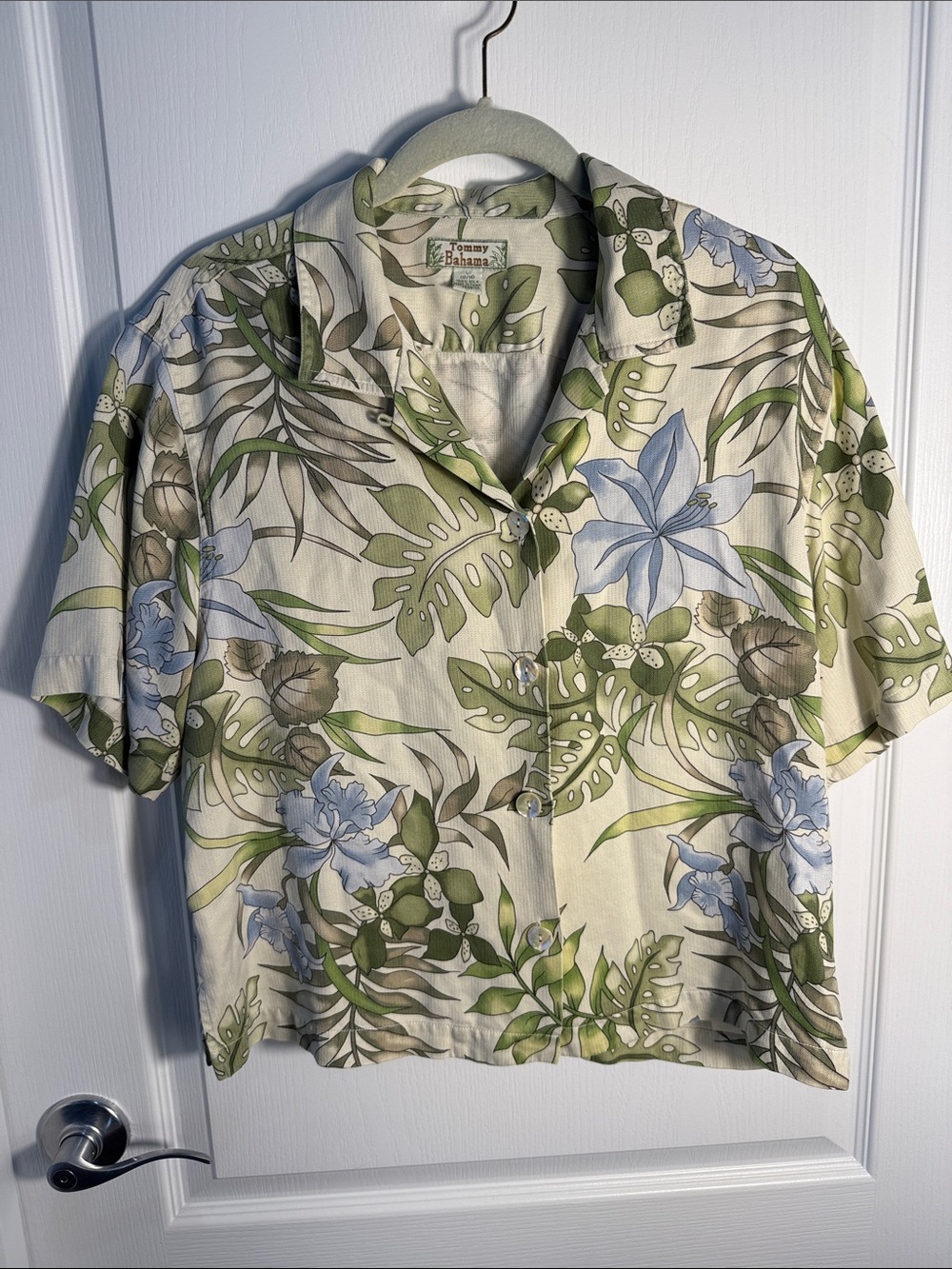 Tommy Bahama Women’s Cream Floral Short-Sleeve Hawaiian Shirt Washable Silk Sz L